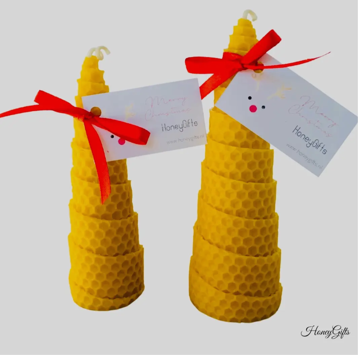 HoneyGifts Kerstboom M 100% bijenwaskaars