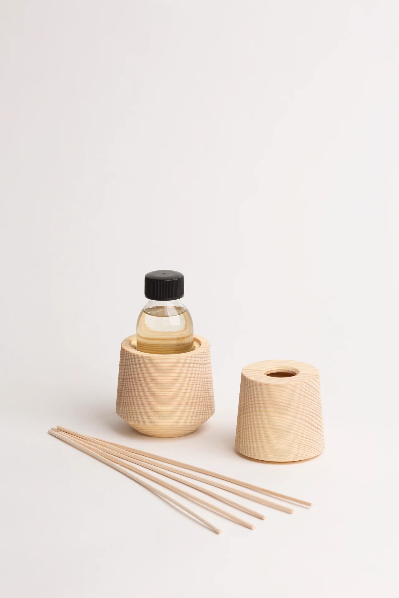 Hetkinen pine diffuser + 100ml fragrance