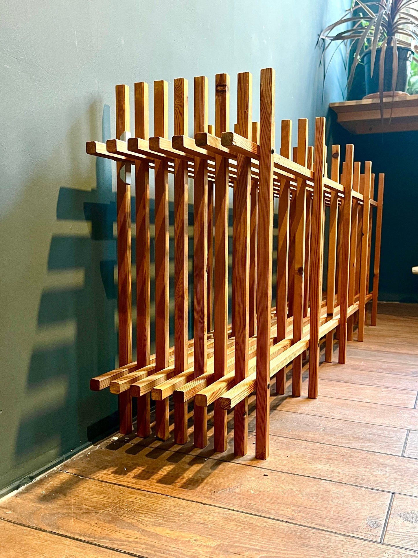 Thorvald Lissau bookcase / roomdivider