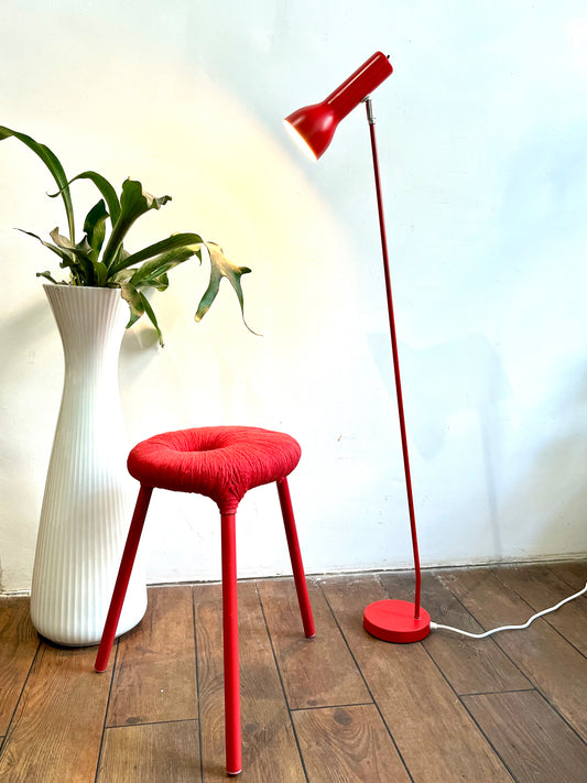 Vintage IKEA kruk Eskilstuna van wol en metaal, design Findly, Graeme, McElroy en Carmen.