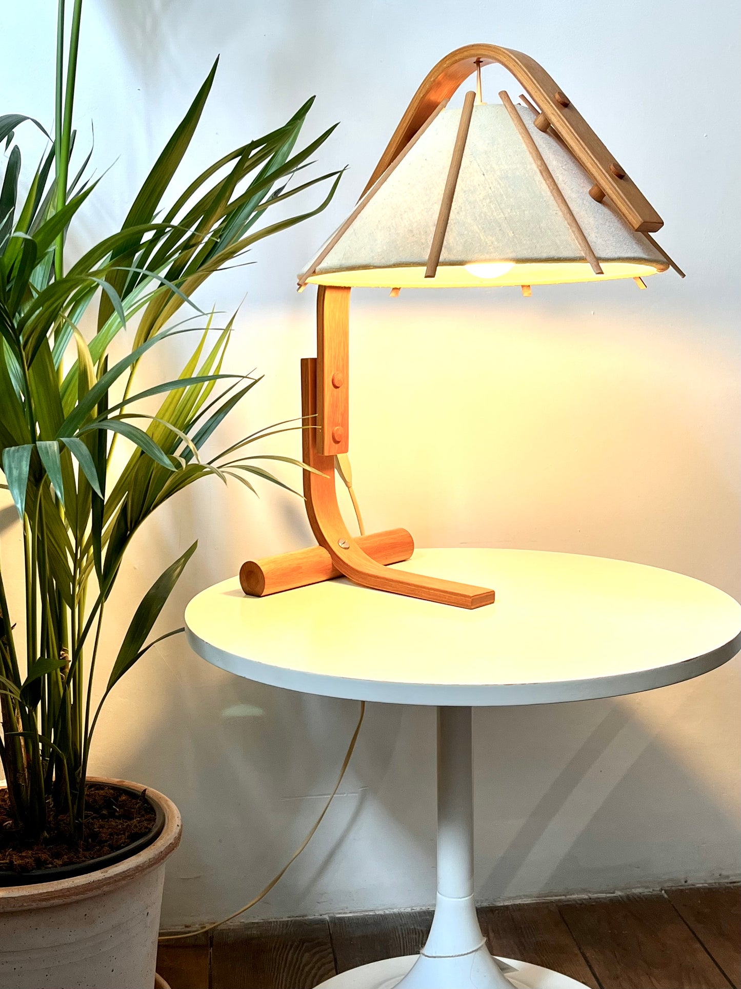 Jan Wickelgren Tafellamp Aneta geproduceerd in Zweden