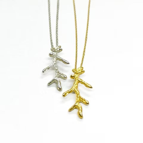 Müge Nisari Nature Collectie Kuja Necklace in zilver of gold plated