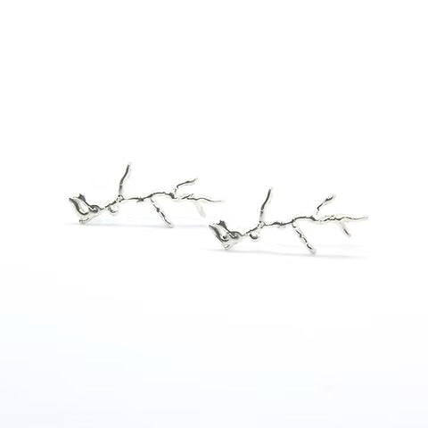 Müge Nisari Nature collectie Earring Naga in zilver of gold plated per paar