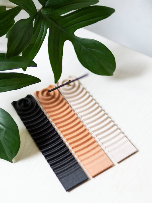 Incense Holder Wavy
