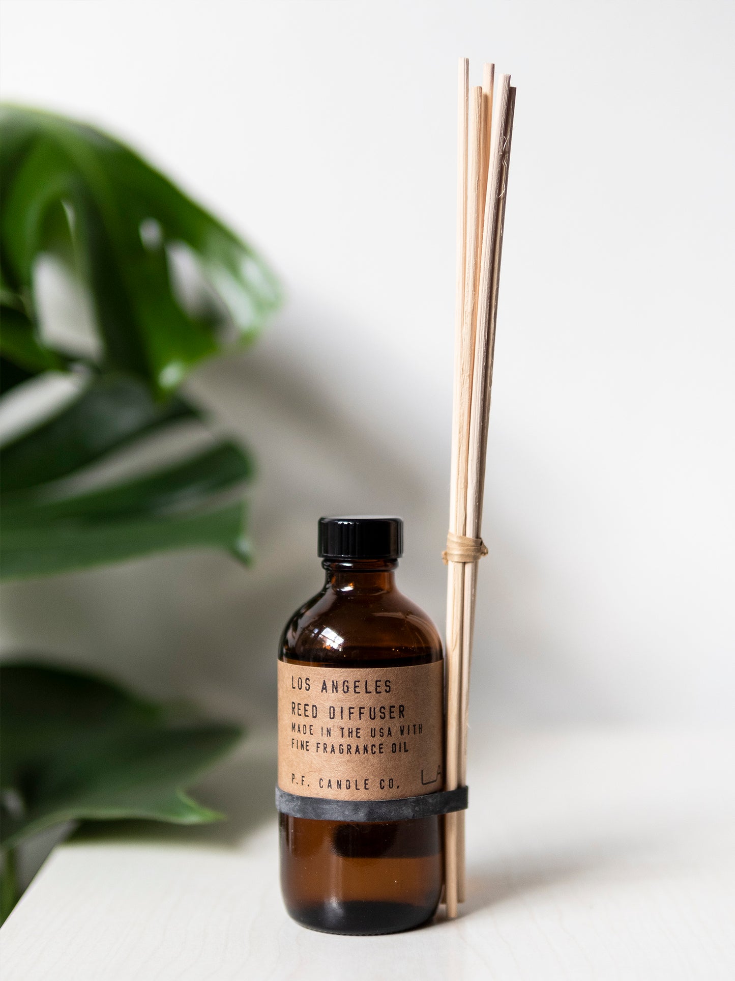 PF Candle Reed Diffuser Los Angeles - Wonderwoud